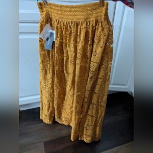 Gorgeous Metrowear Bohemian Skirt Midi *Medium Lace Lined New W Tags Mustard